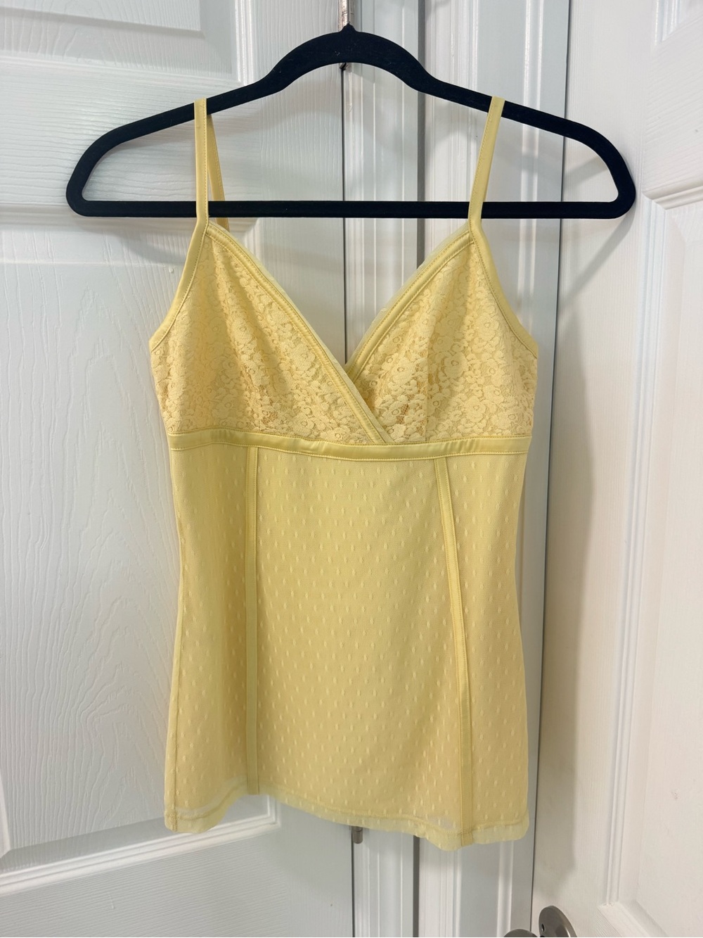 Vintage Express cami lace tank top y2k women’s size small butter yellow